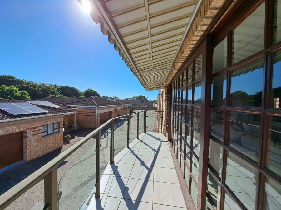 3 Bedroom Property for Sale in Bonza Bay Eastern Cape